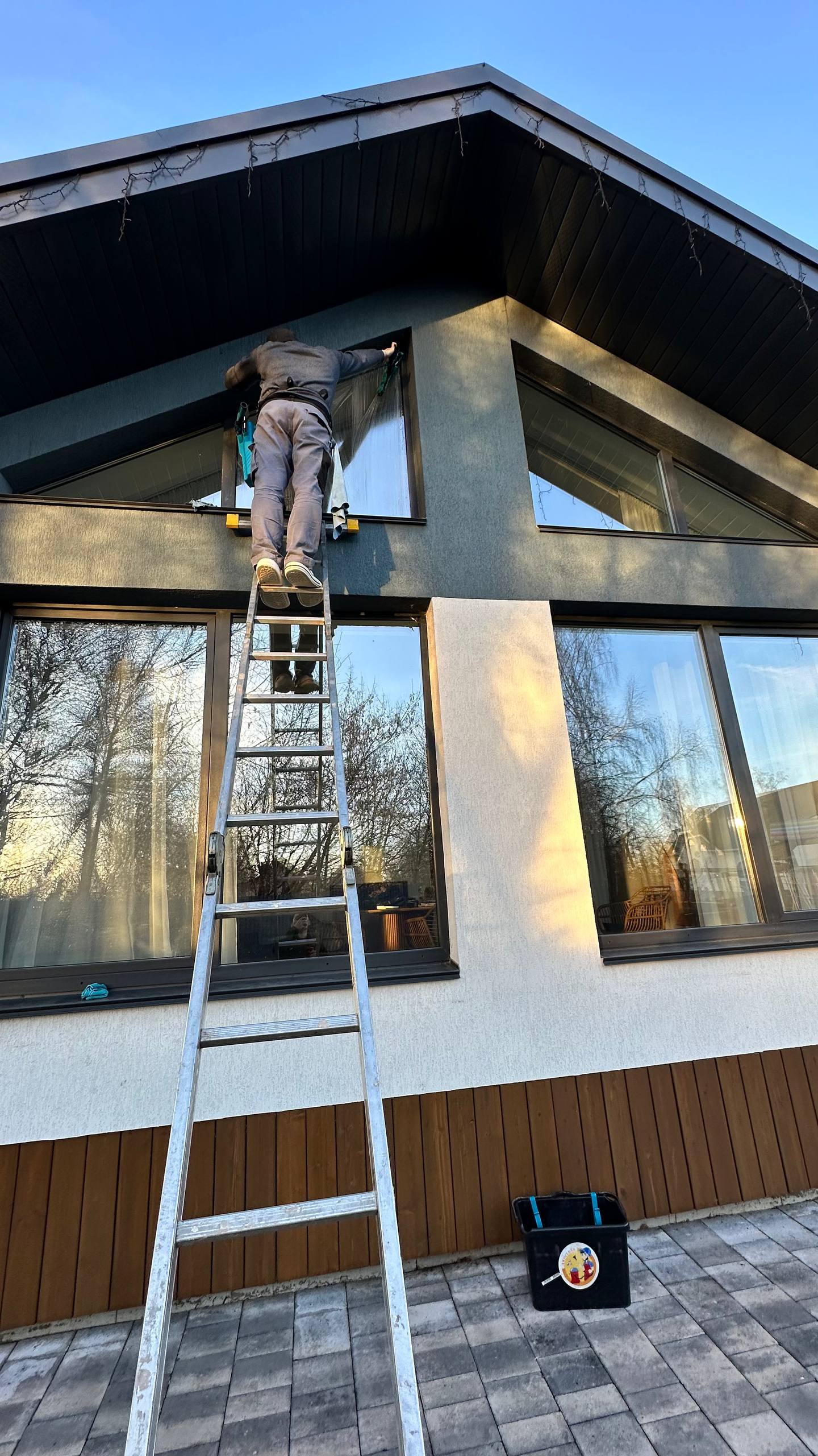 Img 12022026 065947 521852